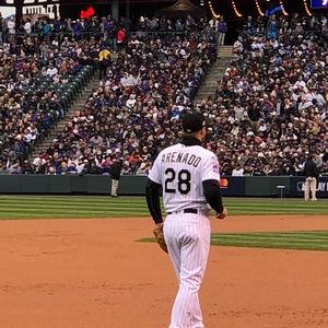 Meet your Posher, Derrick